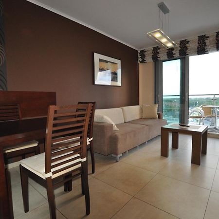 Promenada28Pl - Apartamenty Z Widokiem Na Morze 미엥지즈드로예 객실 사진