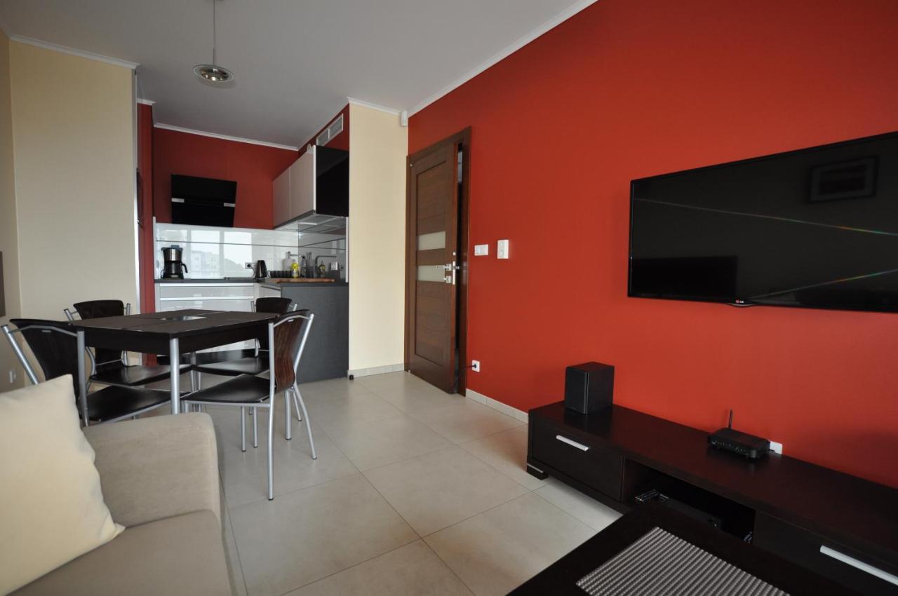 Promenada28Pl - Apartamenty Z Widokiem Na Morze 미엥지즈드로예 외부 사진